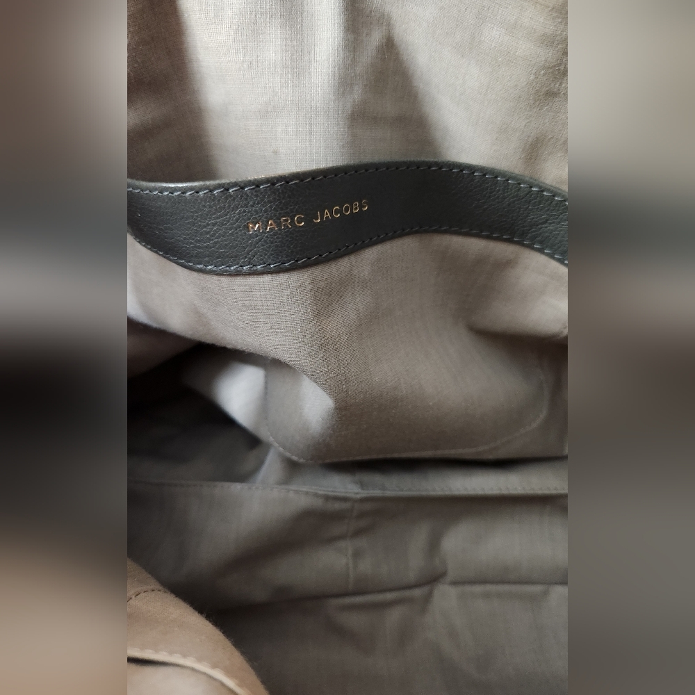 Marc Jacobs Large Cecilia Satchel Bag In Gray - Picture 11 of 17